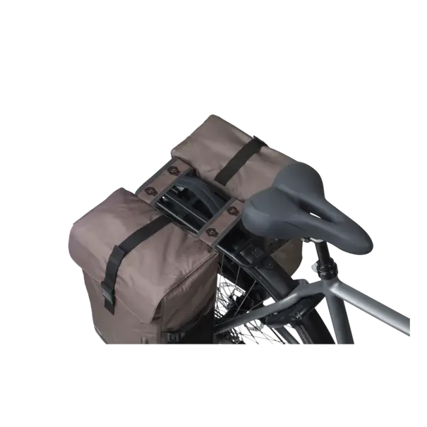 Basil Move - dubbele fietstas MIK - 30 liter - bruin