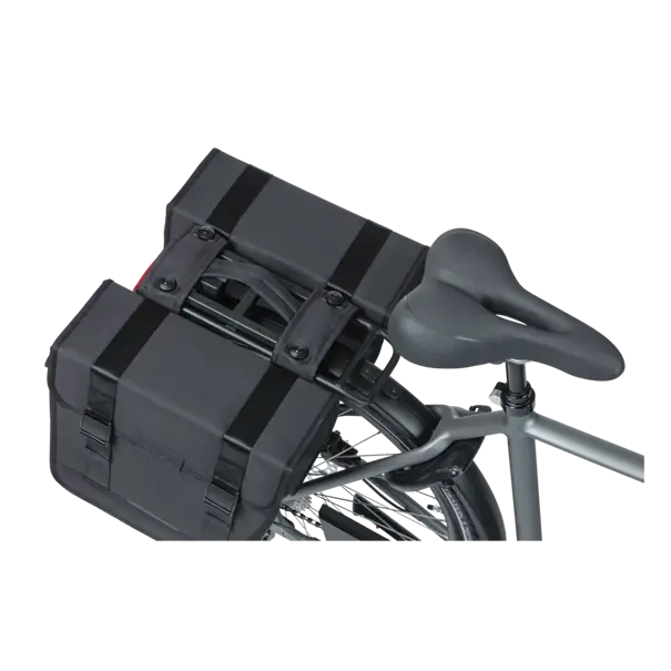 Basil Tour - dubbele fietstas MIK - 28 liter - zwart