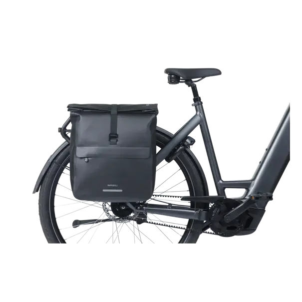 Basil Urban Dry Neo - dubbele fietstas - 46-52L- zwart