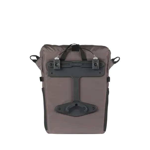Basil Move fietsschoudertas MIK Studs - enkele fietstas -  15 liter - bruin