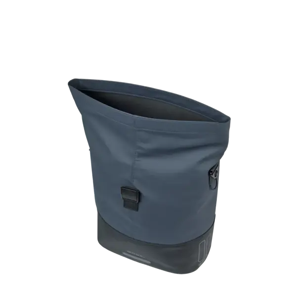 Basil Cove - shopper MIK Hooks - 14-16L - marineblauw/zwart