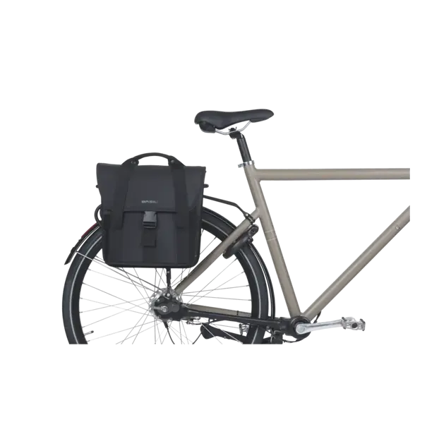Basil GO - enkele fietstas - 16 liter - zwart